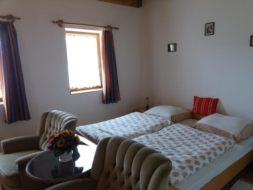 Orban Vendeghaz Guest House Kovagoors Exterior foto